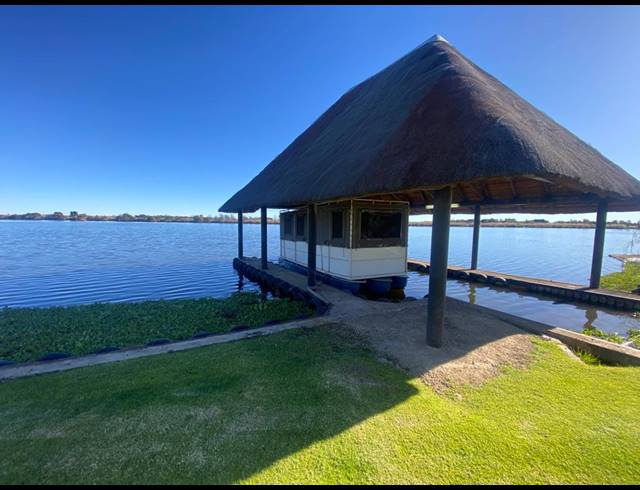 4HA FARM FOR SALE IN DRIEFONTEIN